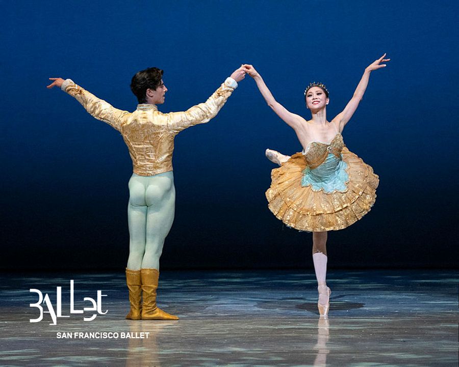 Review: NUTCRACKER at San Francisco Ballet Delivers a Flurry of Holiday Cheer Image