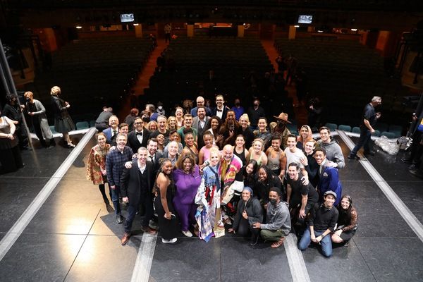 Photos: Inside the SOME LIKE IT HOT Legacy Robe Ceremony Photos: Inside the SOME LIKE IT HOT Legacy Robe Ceremony Image