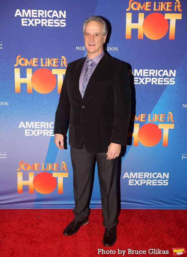 Photos: SOME LIKE IT HOT Cast Strikes a Pose on Opening Night — photo 26 of 86