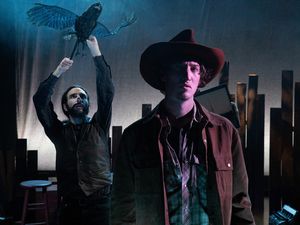 Perri Yaniv and John Kroft @ BroadwayWorld Perri Yaniv and John Kroft Photo