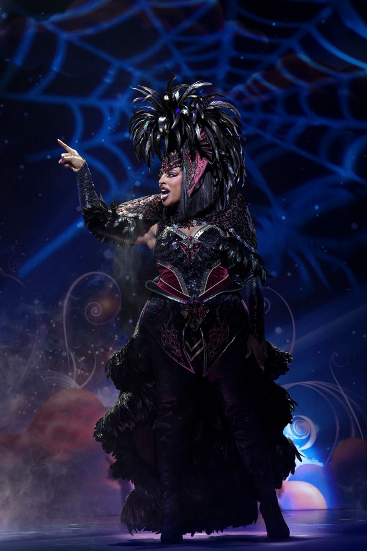 Photos: First Look at JACK AND THE BEANSTALK at the London Palladium  Image