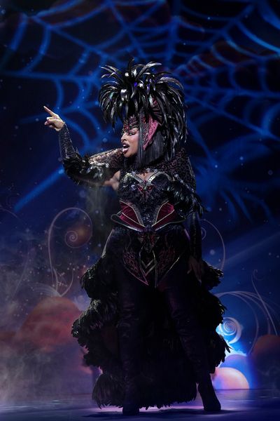 Alexandra Burke Photo