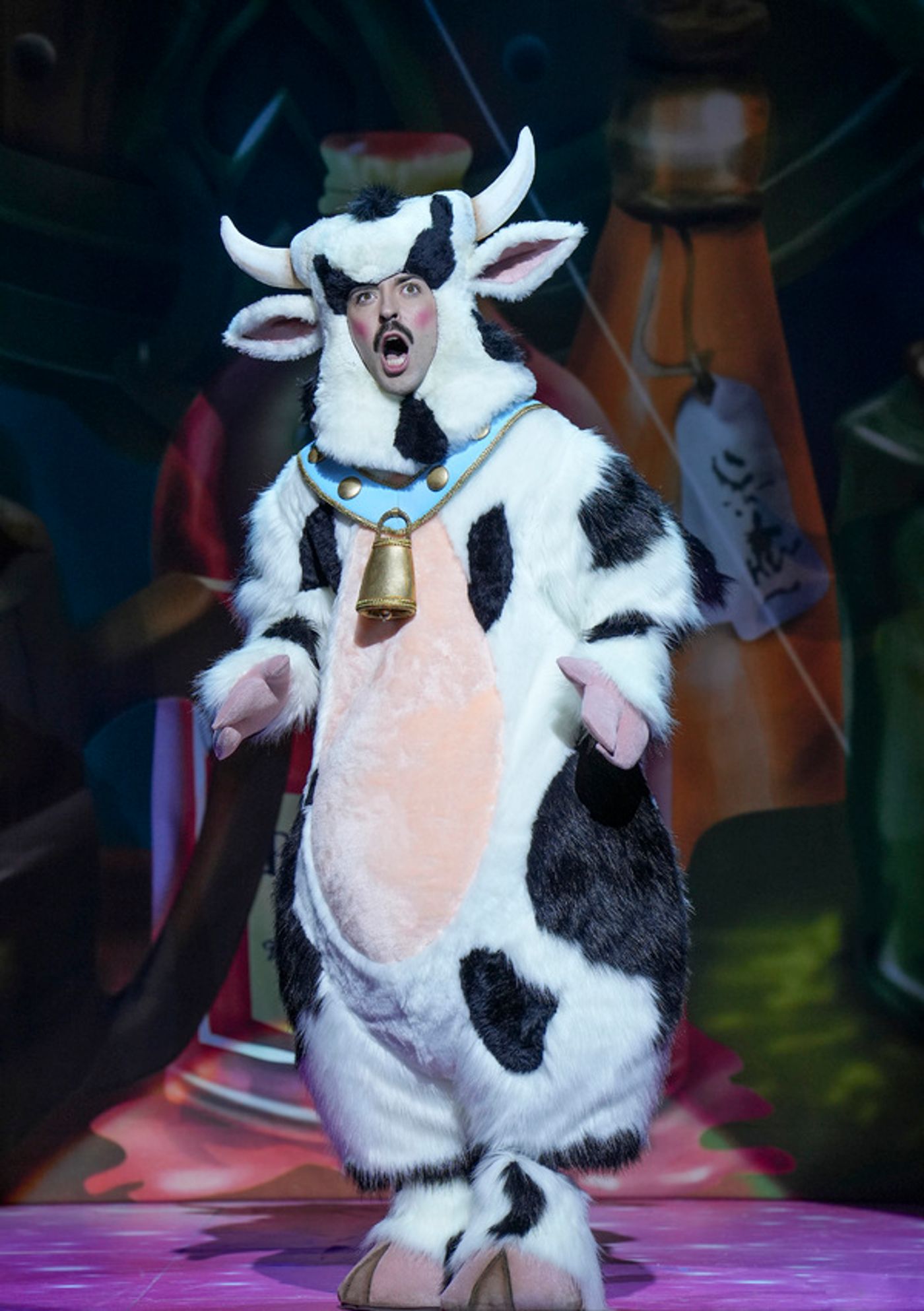 Photos: First Look at JACK AND THE BEANSTALK at the London Palladium  Image