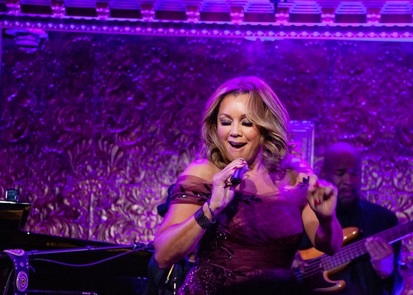 Review: Vanessa Williams Makes THE DIAMOND SERIES At 54 Below Shine Bright As The Biggest Star In The Sky  Image