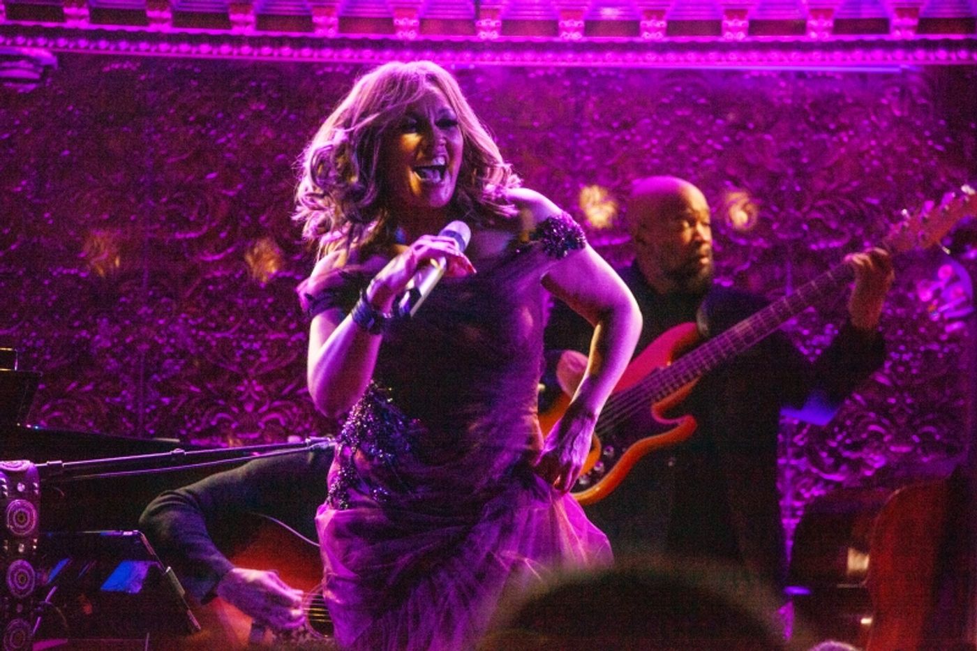 Review: Vanessa Williams Makes THE DIAMOND SERIES At 54 Below Shine Bright As The Biggest Star In The Sky  Image