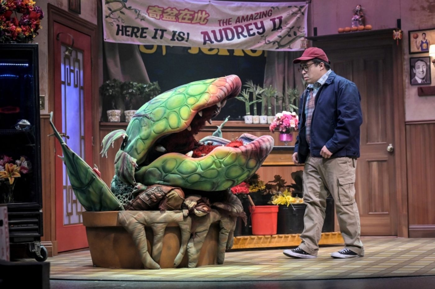 Review: LITTLE SHOP OF HORRORS at TheatreWorks Silicon Valley Takes a New Look at the Campy Cautionary Musical Tale  Image