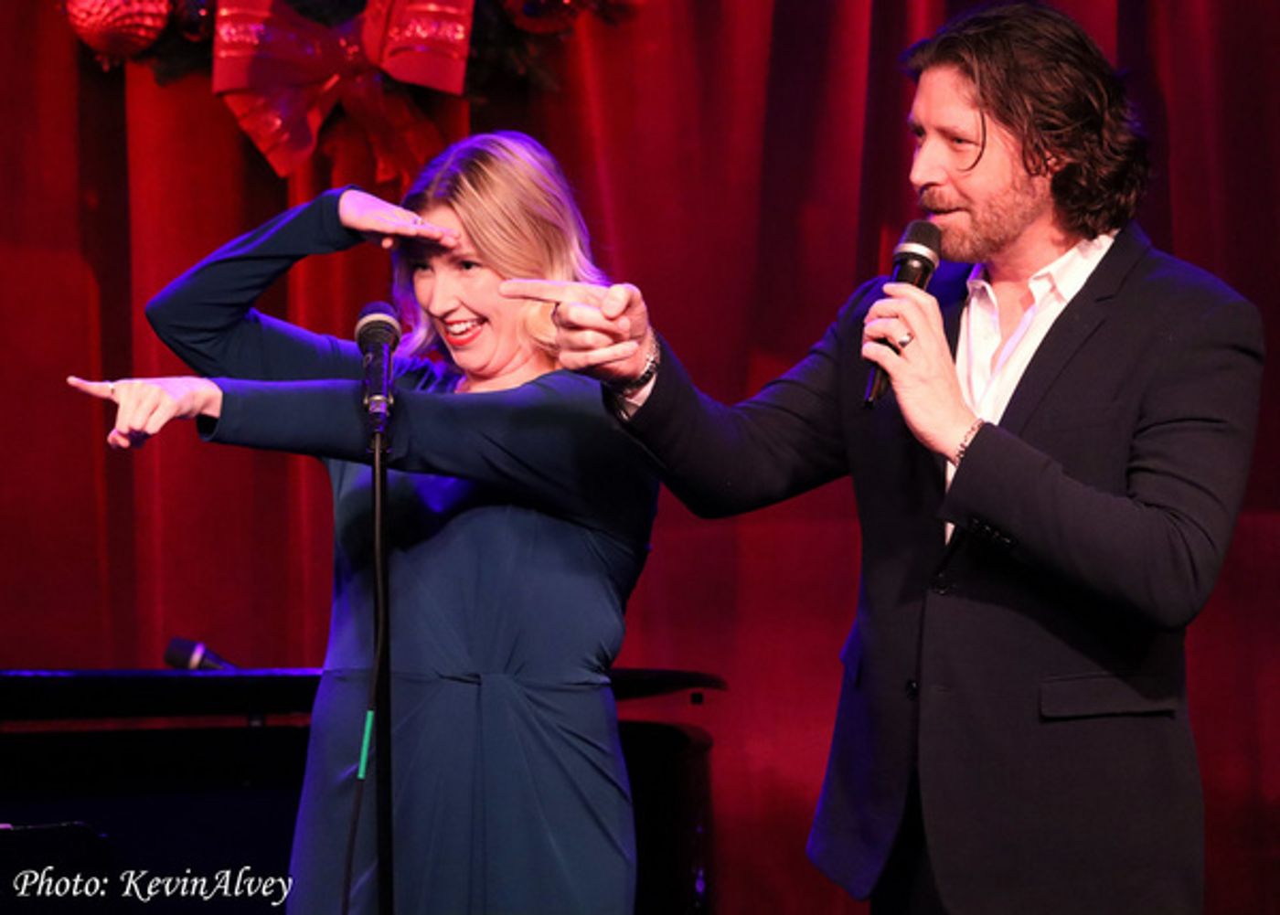 Photos: James Barbour Celebrates The Season At Birdland Photos: James Barbour Celebrates The Season At Birdland Image