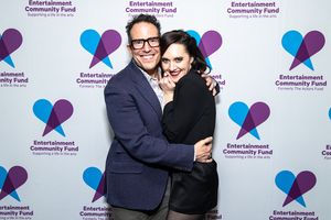 ??, Lena Hall  Photo