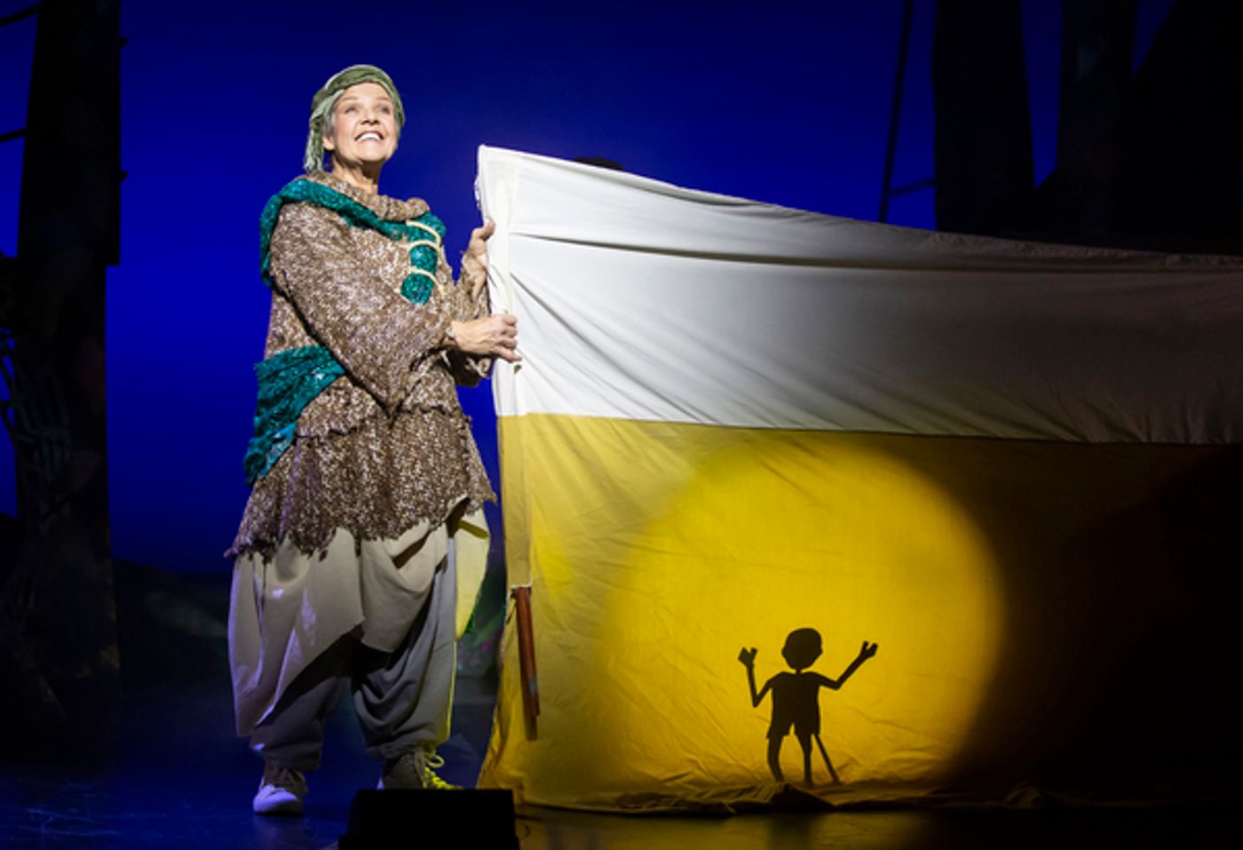 Photos: First Look at CLAUS THE MUSICAL at the Lowry  Image
