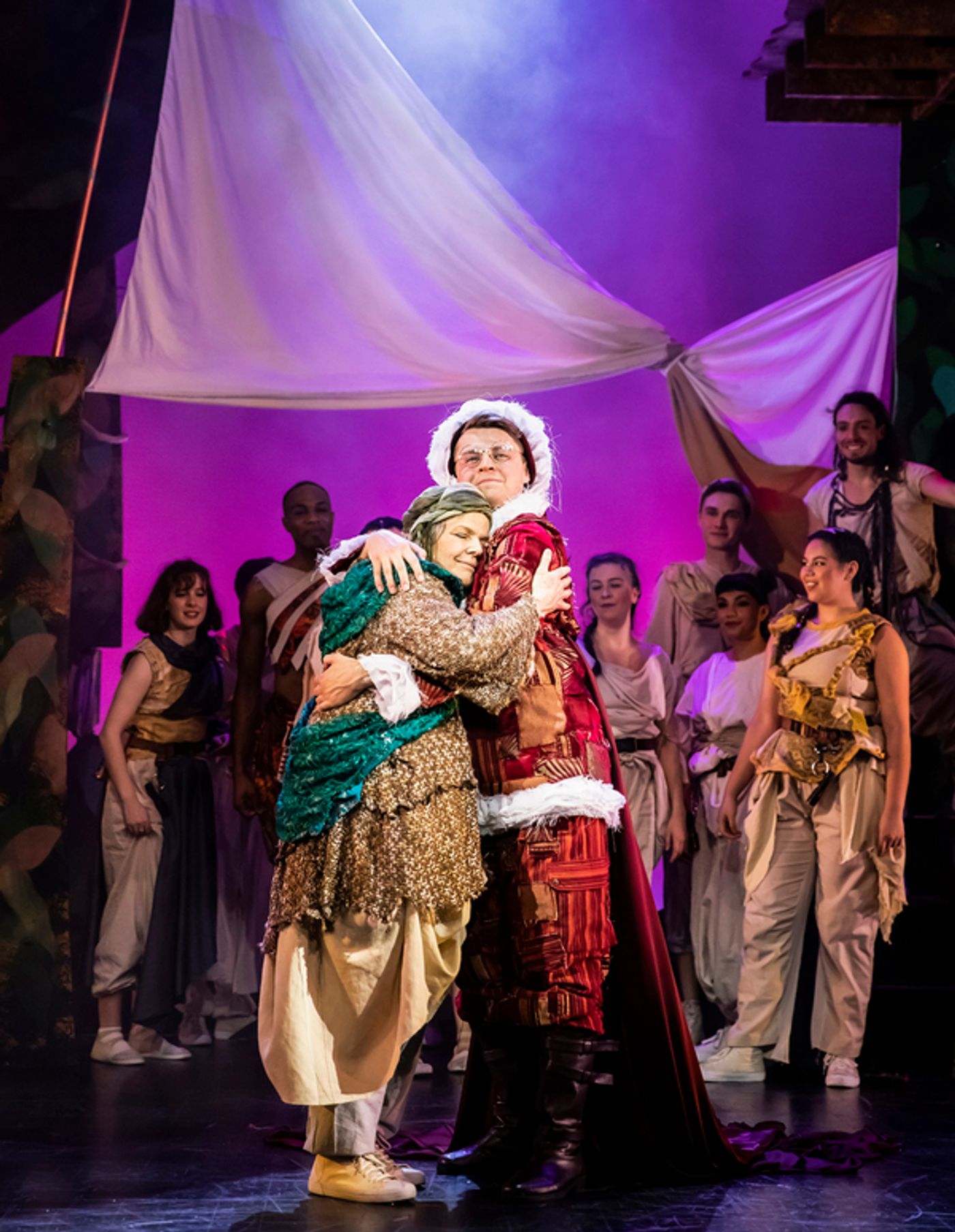 Photos: First Look at CLAUS THE MUSICAL at the Lowry  Image