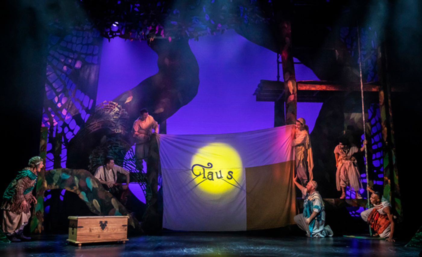 Photos: First Look at CLAUS THE MUSICAL at the Lowry  Image