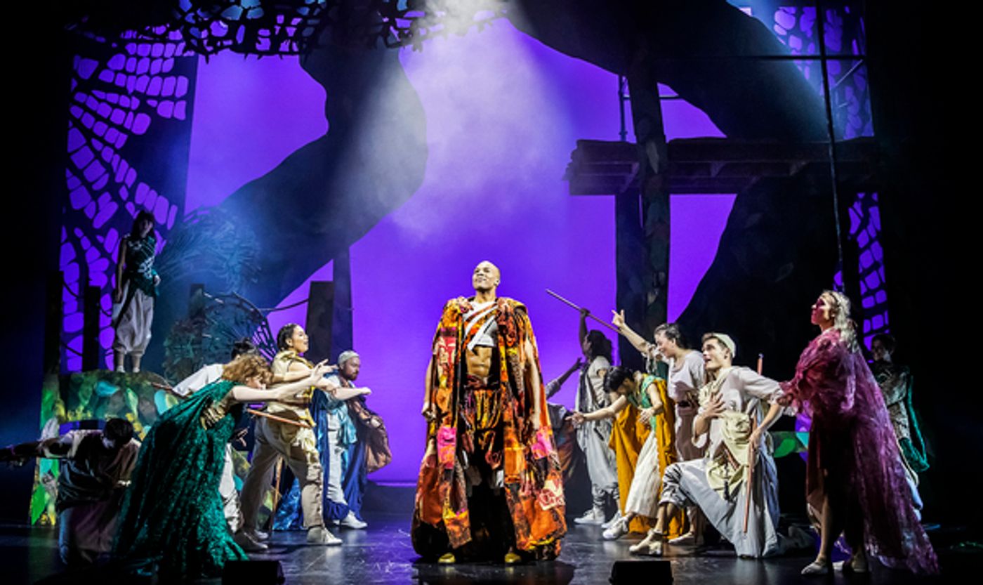 Photos: First Look at CLAUS THE MUSICAL at the Lowry  Image