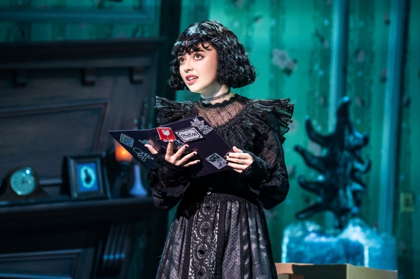 Interview: BEETLEJUICE National Tour's Isabella Esler Talks Starring as Lydia, Her Audition Process & Favorite Show Moment  Image
