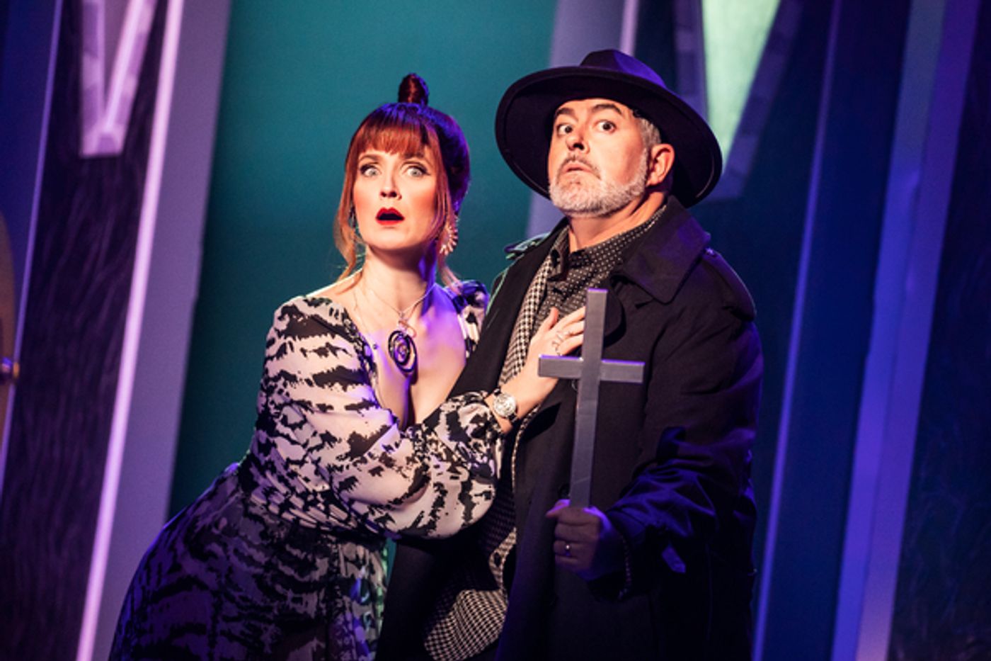 Exclusive: First Look at Justin Collette and the Cast of BEETLEJUICE on Tour  Image