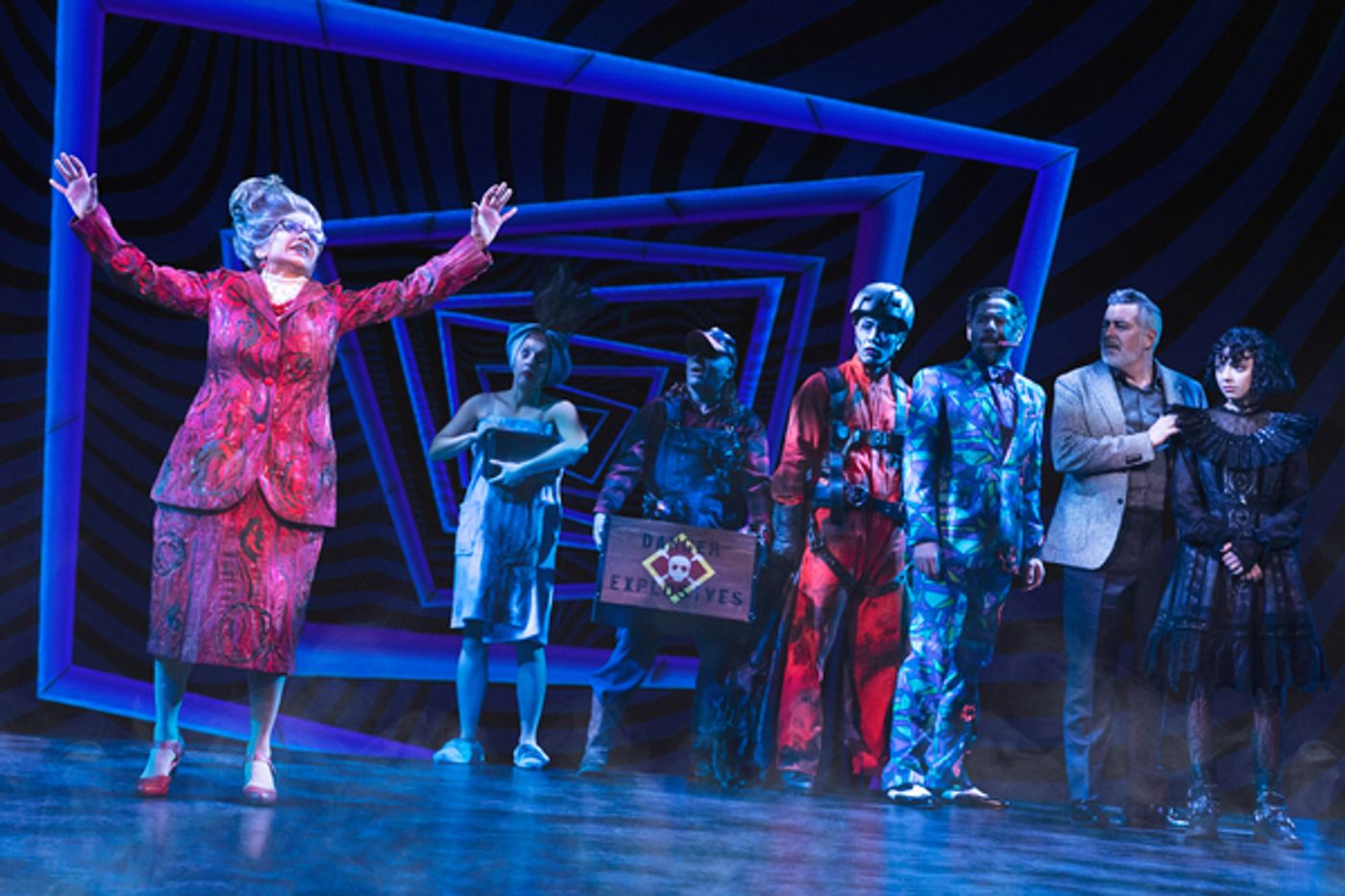 Exclusive: First Look at Justin Collette and the Cast of BEETLEJUICE on Tour  Image