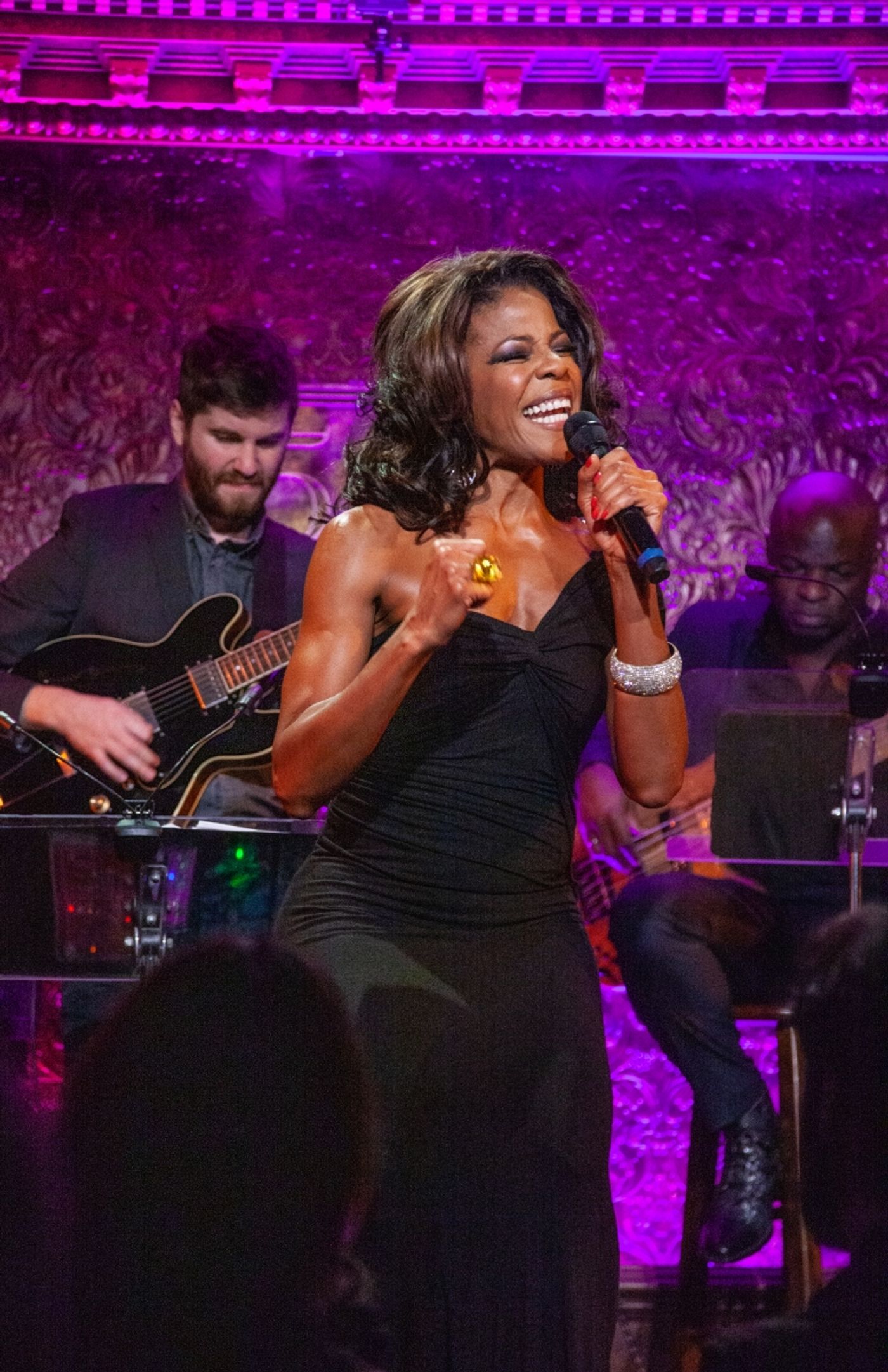 Review: Nicole Henry Brings Warmth And Wonder to 54 Below With WHEN I THINK OF HOME Review: Nicole Henry Brings Warmth And Wonder to 54 Below With WHEN I THINK OF HOME Image