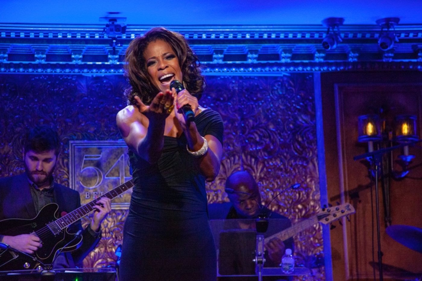 Review: Nicole Henry Brings Warmth And Wonder to 54 Below With WHEN I THINK OF HOME Review: Nicole Henry Brings Warmth And Wonder to 54 Below With WHEN I THINK OF HOME Image