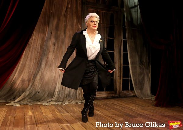 Eddie Izzard  Photo