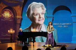 Alan Menken and Shania Twain honor Angela Lansbury Photo