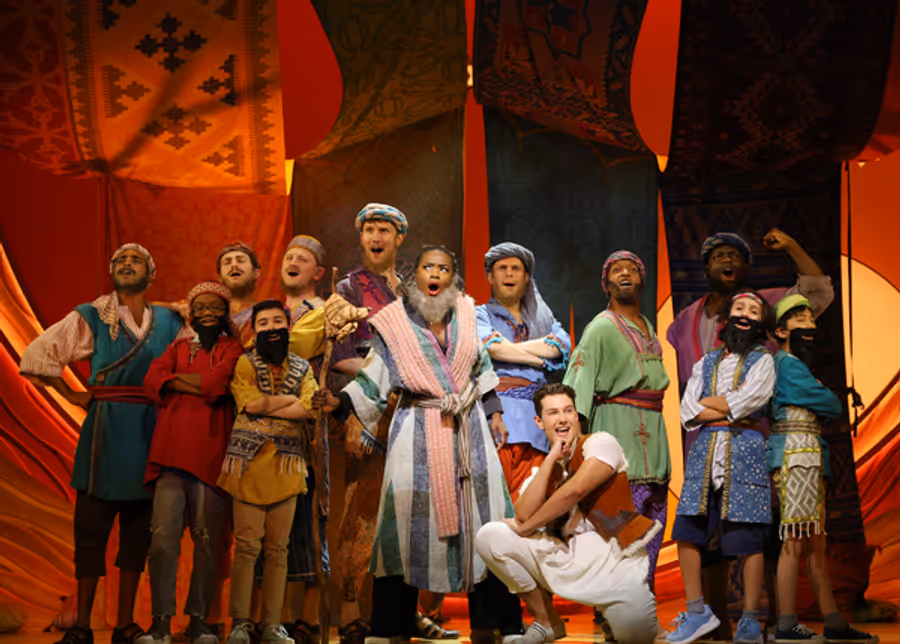 Photos & Video: First Look at JOSEPH AND THE AMAZING TECHNICOLOR DREAMCOAT in Toronto Image