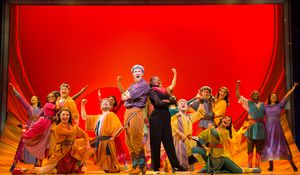 (Centre l-r) Matt Gibson, Vanessa Fisher and the company @ BroadwayWorld (Centre l-r) Matt Gibson, Vanessa Fisher and the company Photo