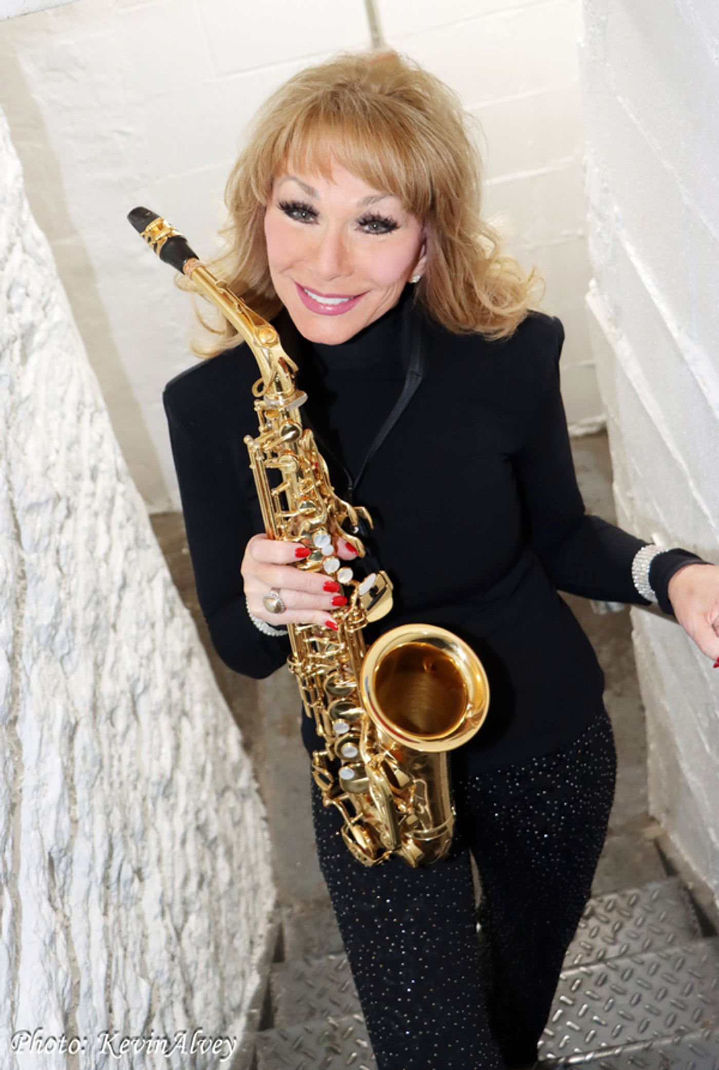 Photos: Susie Clausen brings 'Saxy Susie' to DTM in NYC  Image