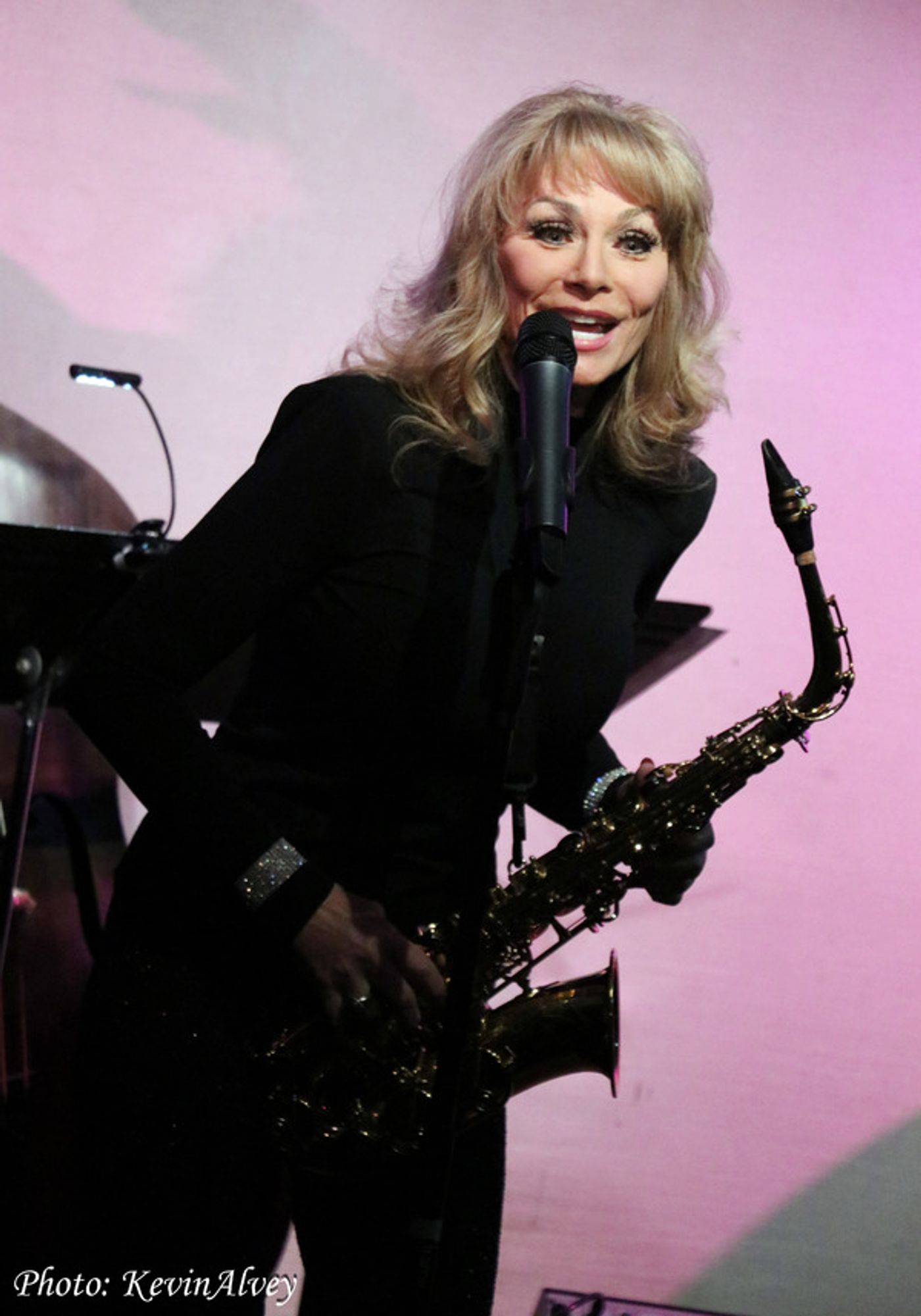 Photos: Susie Clausen brings 'Saxy Susie' to DTM in NYC  Image