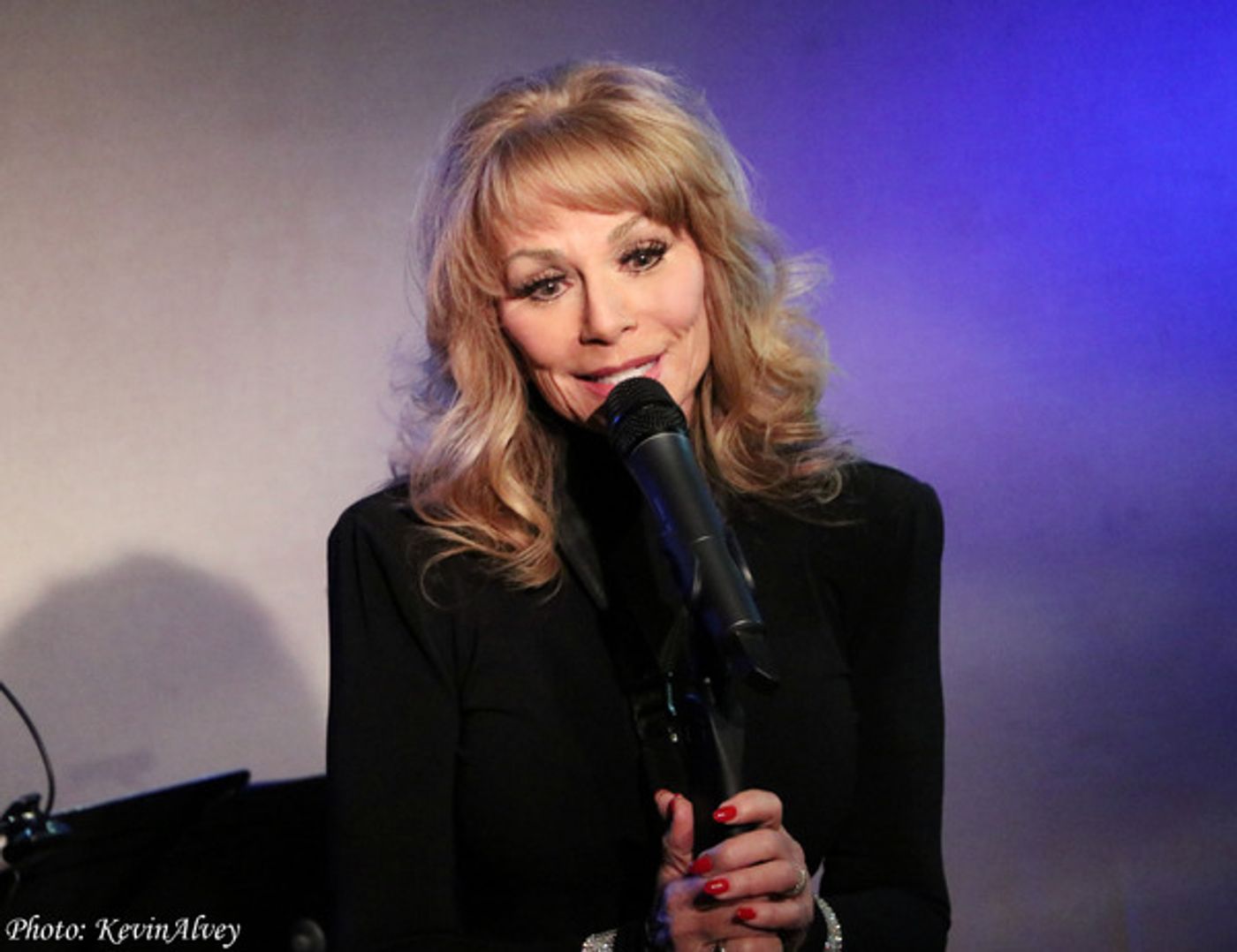Photos: Susie Clausen brings 'Saxy Susie' to DTM in NYC  Image