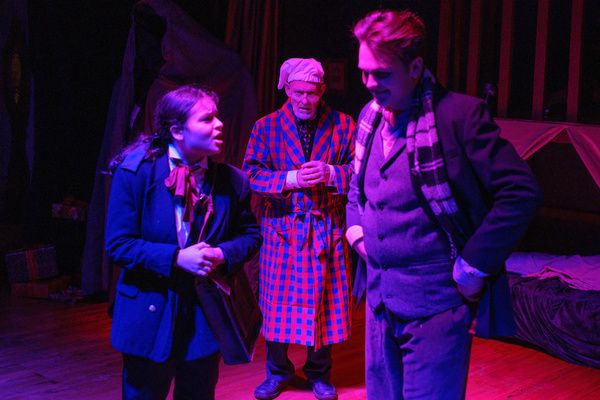 Photos: First Look at Secret Theatre's A CHRISTMAS CAROL Photos: First Look at Secret Theatre's A CHRISTMAS CAROL Image