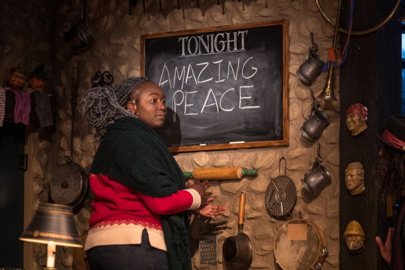 Review: CHRISTMAS AT THE LOCAL at Theatre Latte Da  Image