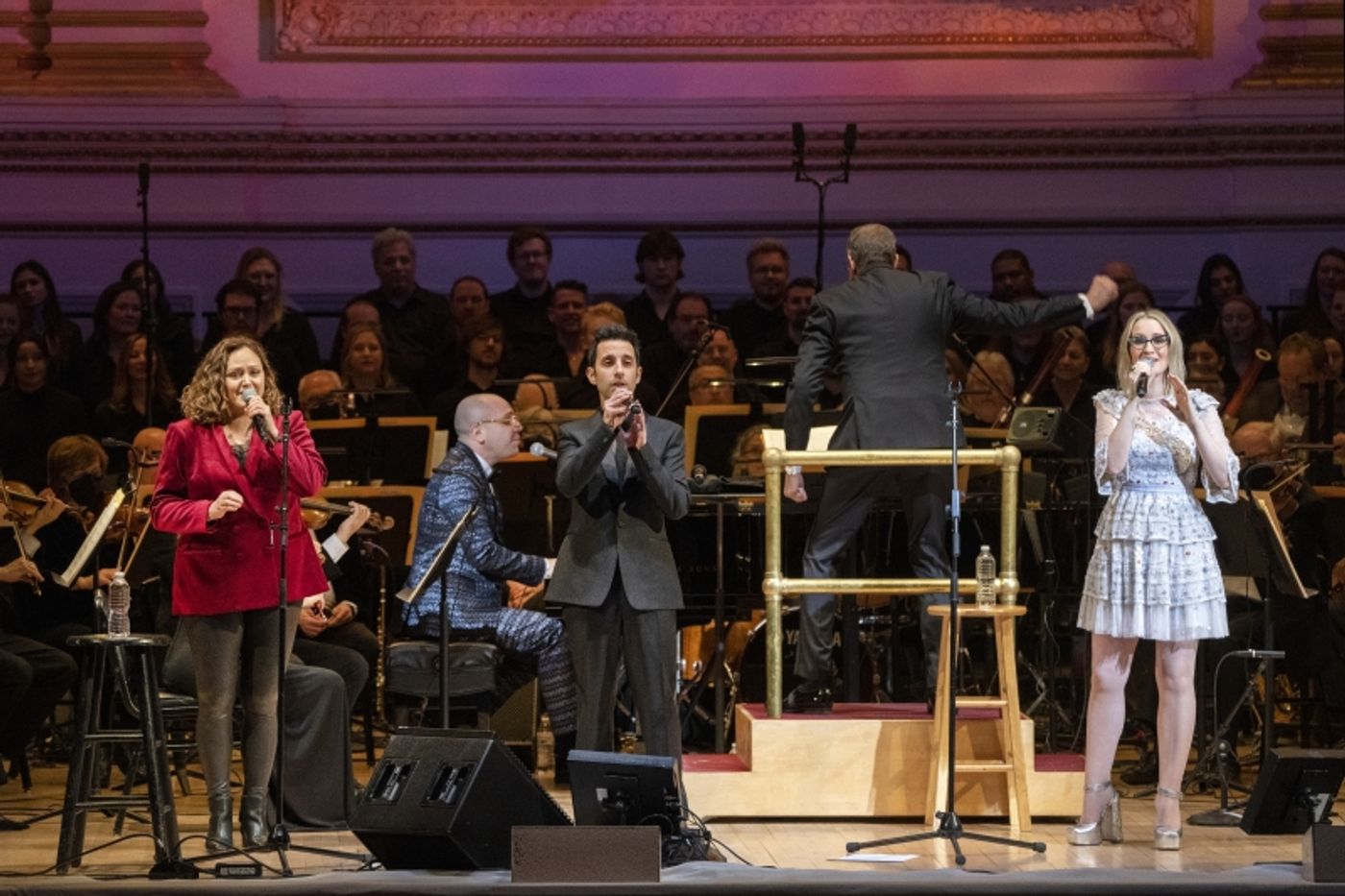 Review: Pop Star Pops To The Pops - Ingrid Michaelson & The New York Pops Pop Some Holiday Cheer With ROCKIN' AROUND THE XMAS TREE at Carnegie Hall  Image