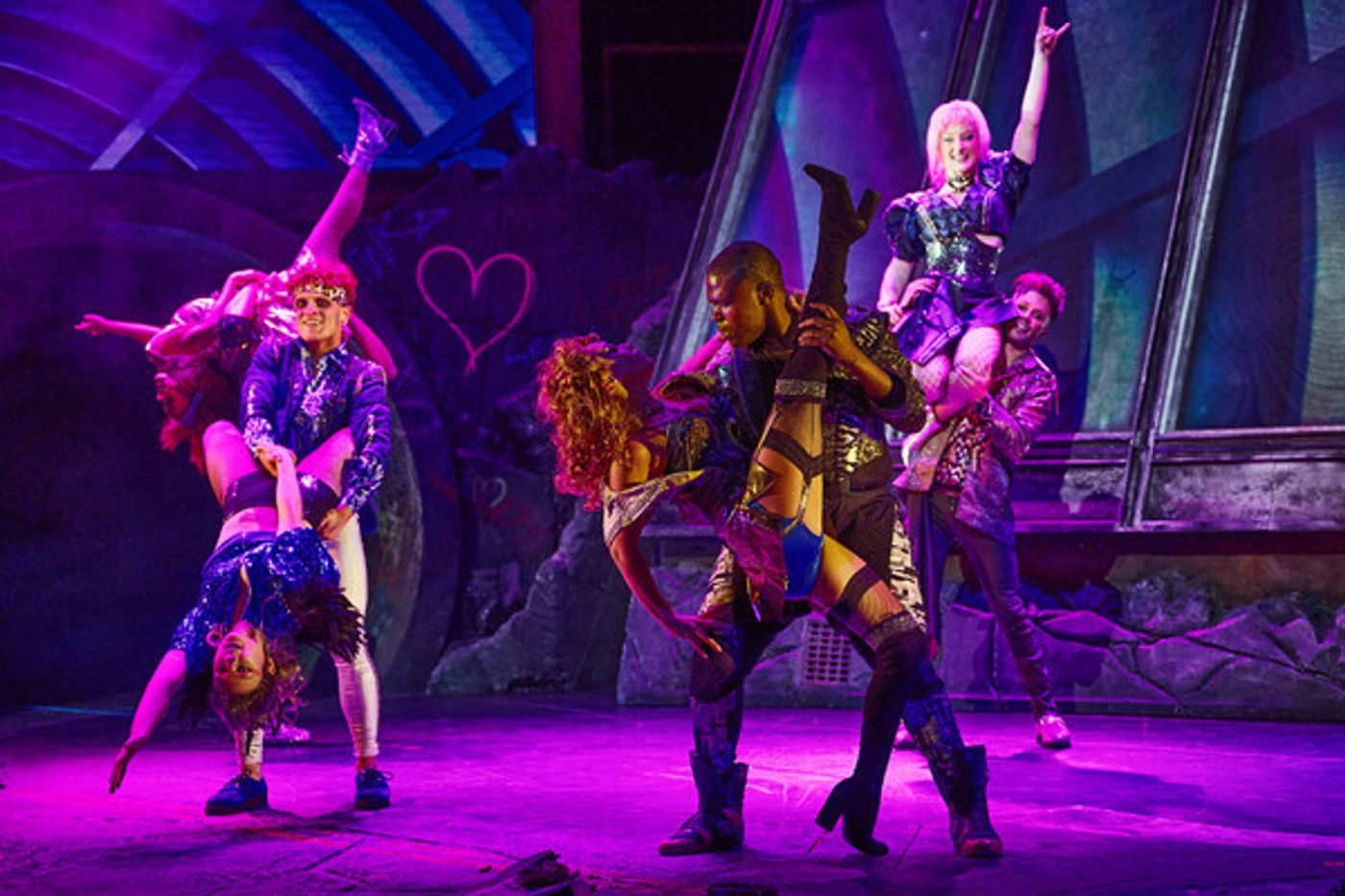 Photos: First Look at the International Tour of BAT OUT OF HELL  Image