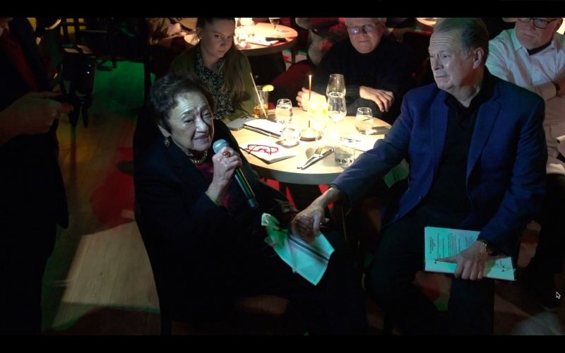 Photos: DON'T LET CHRISTMAS PASS YOU BY Benefiting BENJAMIN HOUSE Plays Chelsea Table + Stage  Image