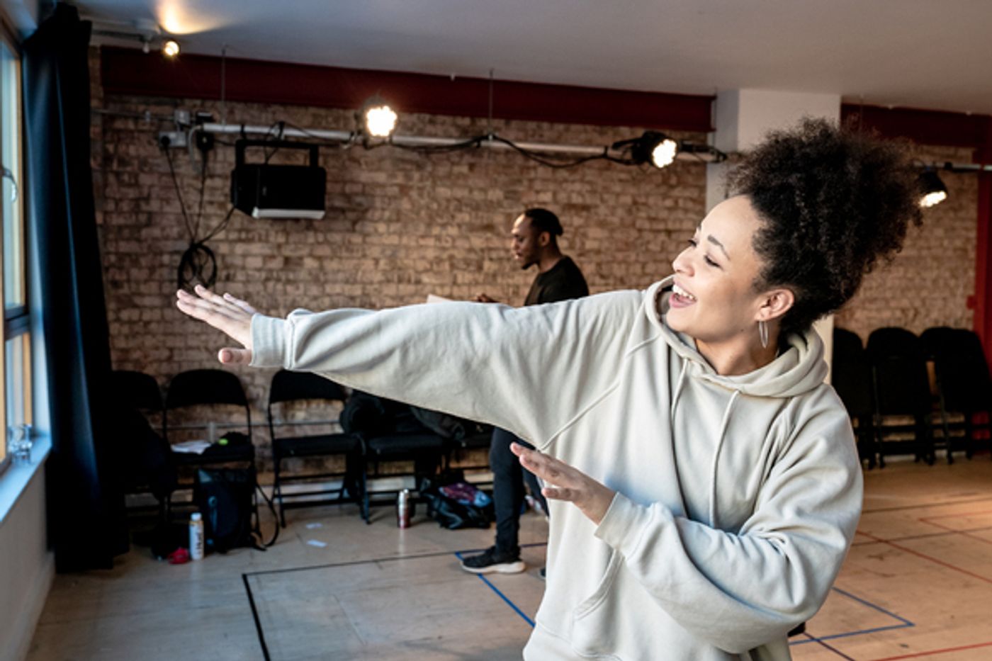 Photos: Inside Rehearsal For ON THE ROPES at the Park Theatre  Image