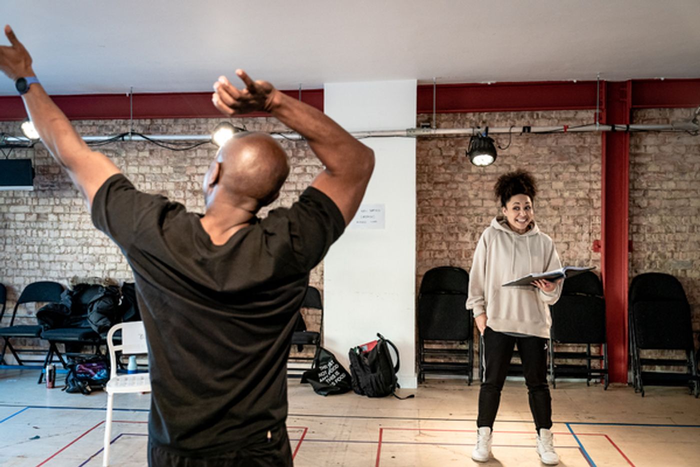 Photos: Inside Rehearsal For ON THE ROPES at the Park Theatre  Image