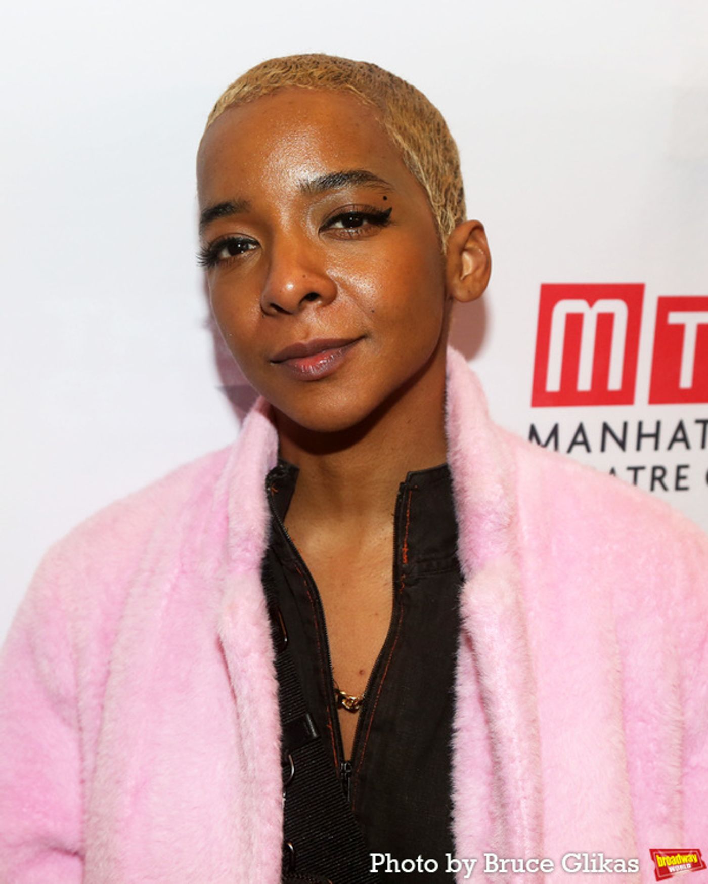 Photos: On the Red Carpet at Opening Night of THE COLLABORATION Ahead of Cancelled Performance  Image