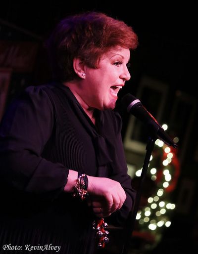 Klea Blackhurst Photo