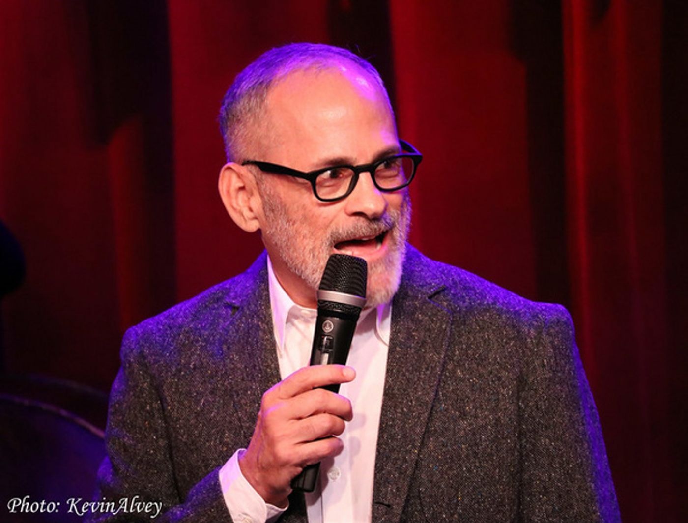 Photos: Jim Caruso's Cast Party is a Holiday Hullabaloo at Birdland  Image