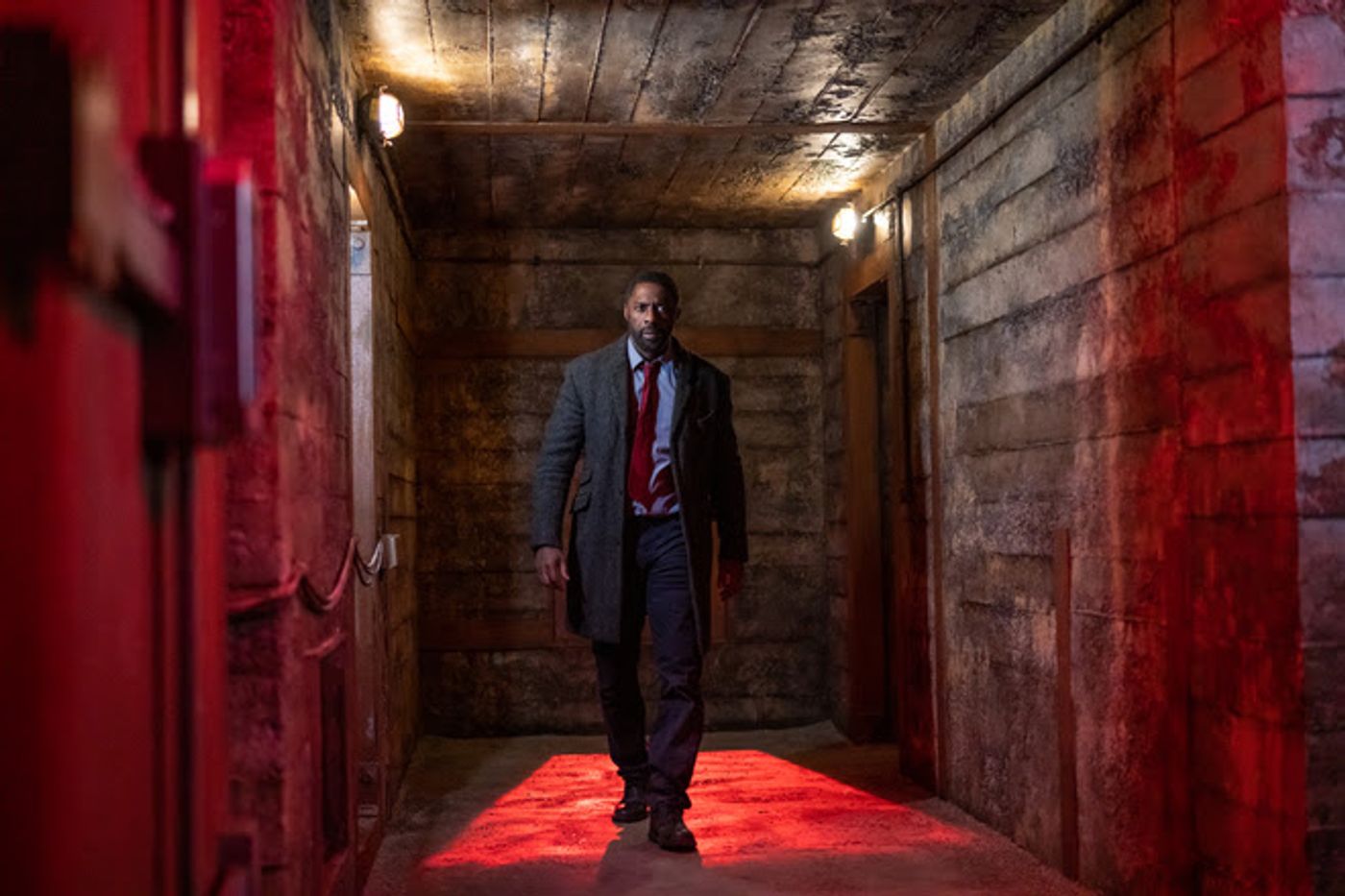 Photos: First Look at Idris Elba in LUTHER: THE FALLEN SUN  Image