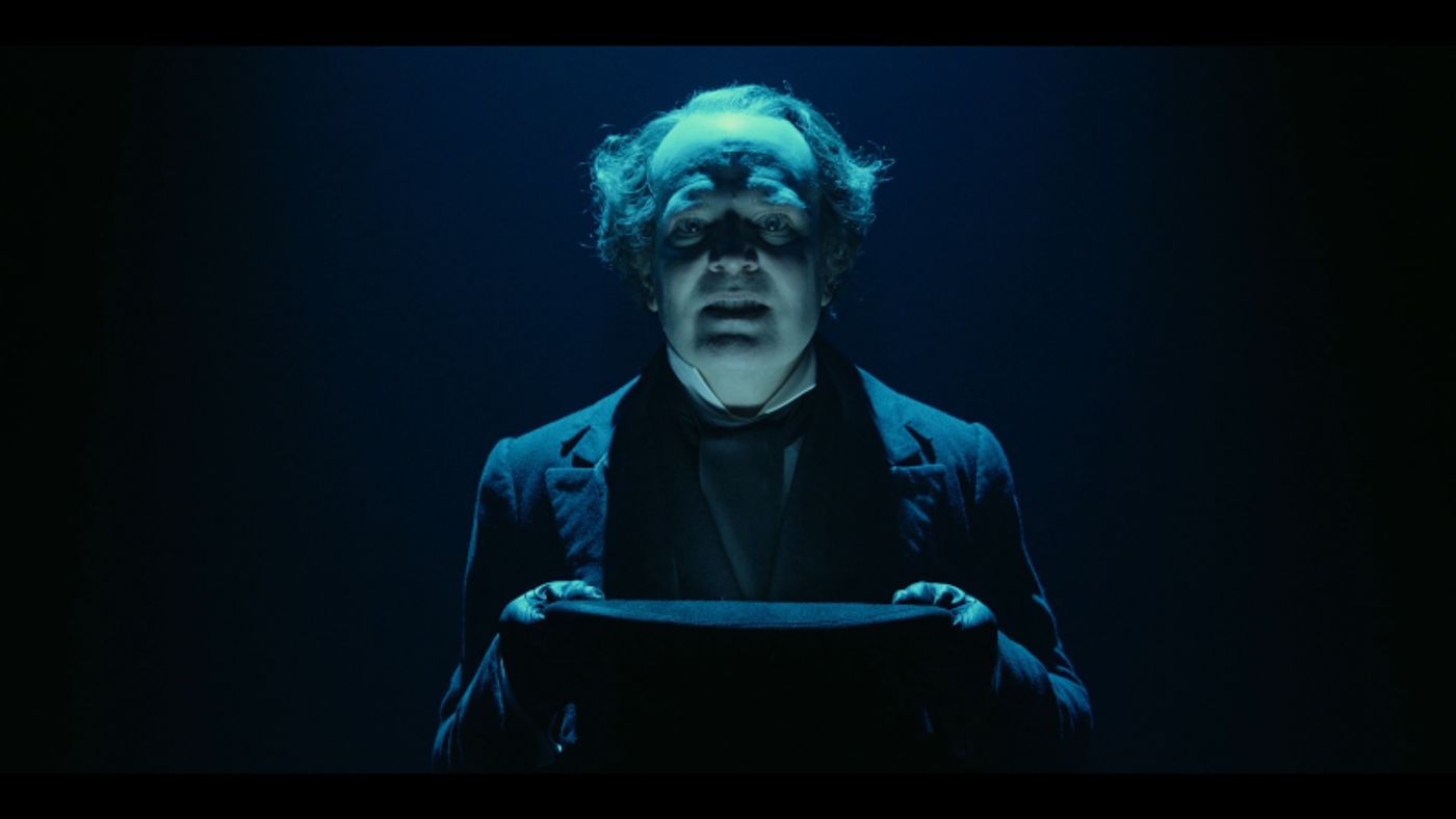 How Jefferson Mays and the Design Team of A CHRISTMAS CAROL Are Making Holiday Magic  Image