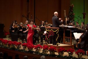 N'Kenge with the Houston Symphony  Photo