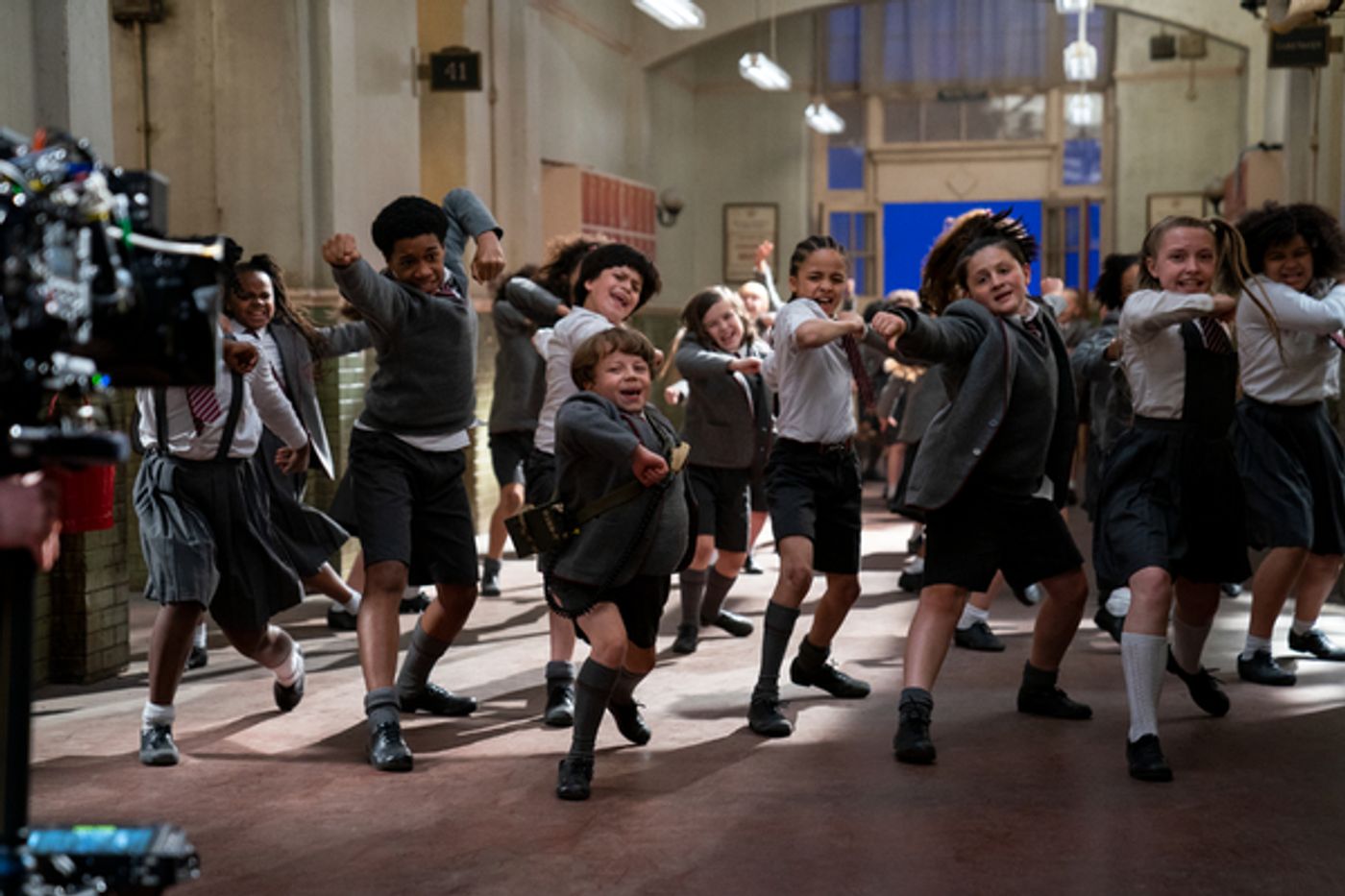 Photos: Go Behind the Scenes of MATILDA THE MUSICAL on Netflix  Image