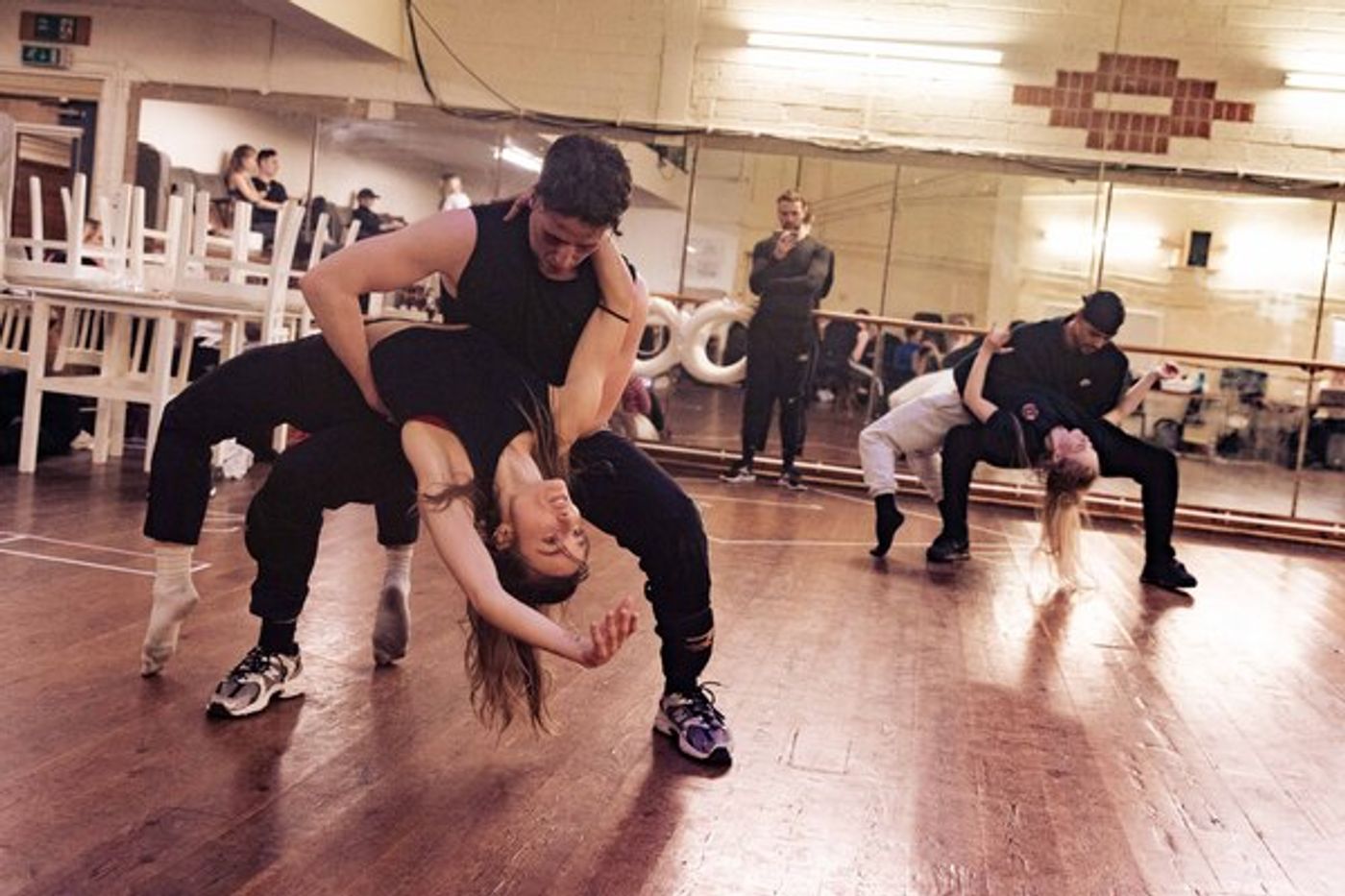 Photos: Go Inside Rehearsals for DIRTY DANCING in the West End  Image
