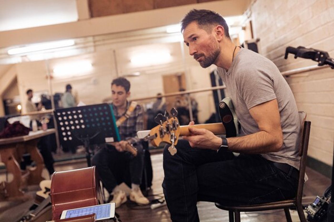Photos: Go Inside Rehearsals for DIRTY DANCING in the West End  Image