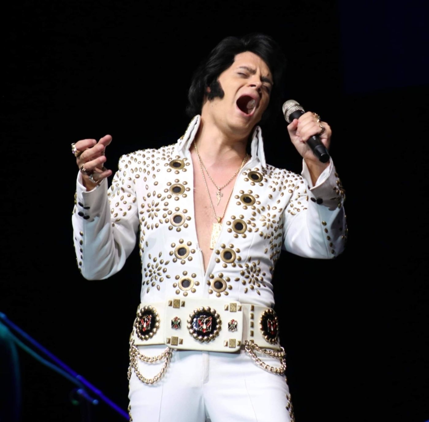 Feature: COOP'S CABARET AND HOT SPOT DEBUTS WITH A SHOW AND LUNCH SERIES  Image