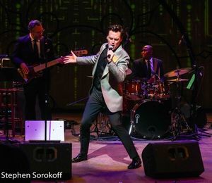 Erich Bergen Photo