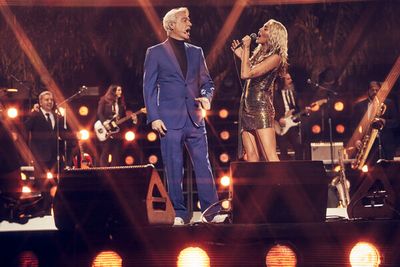 David Byrne, Miley Cyrus Photo