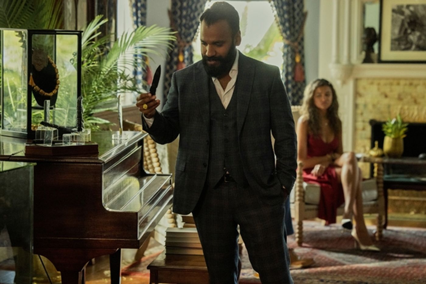 Photos: First Look at OUTER BANKS Season Three on Netflix  Image