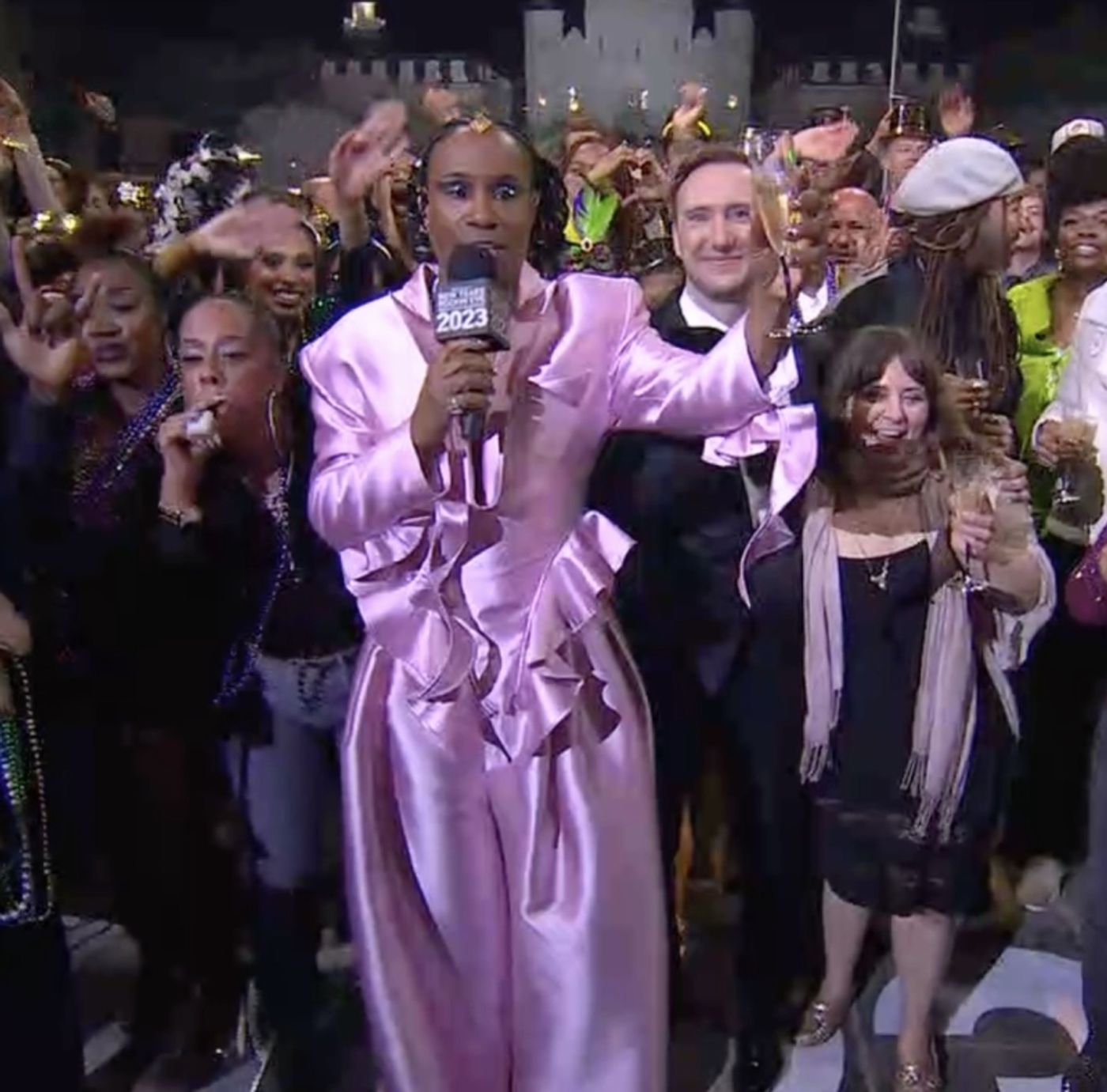 Photos: Ben Platt, Billy Porter & More Celebrate 2023 on NEW YEAR'S ROCKIN' EVE  Image