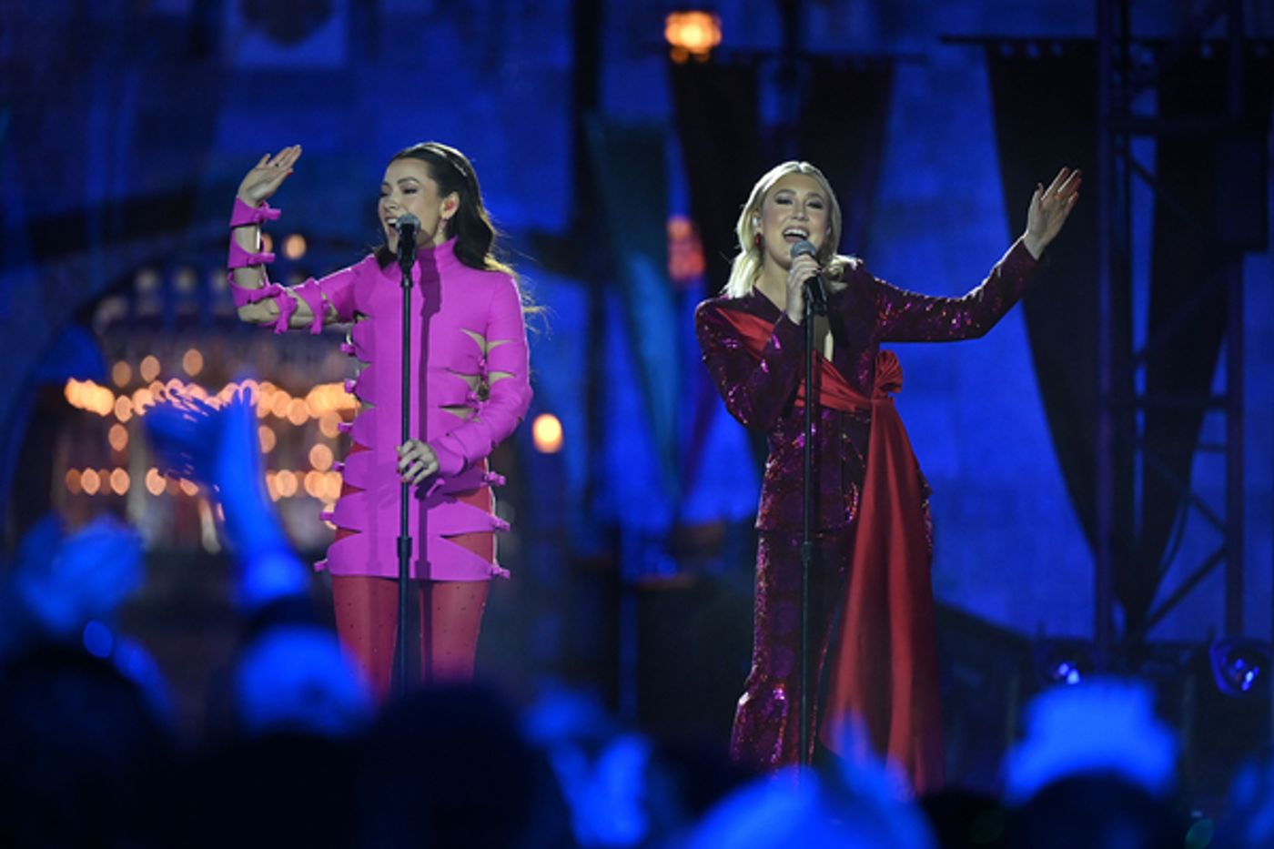 Photos: Ben Platt, Billy Porter & More Celebrate 2023 on NEW YEAR'S ROCKIN' EVE  Image